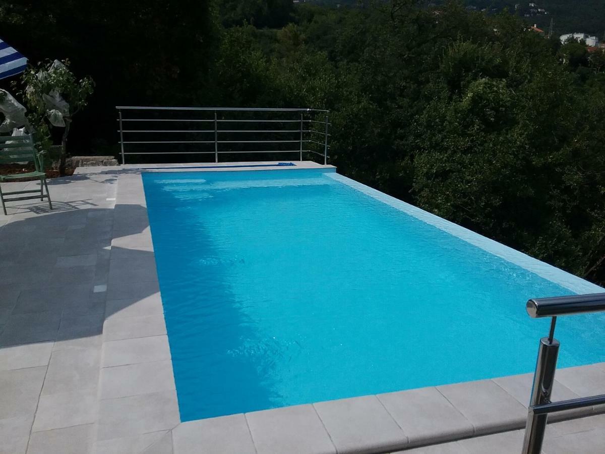 Tranquity Studio Apartment Ika Lovran Exterior foto